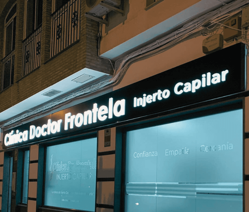 Luminosos en Sevilla